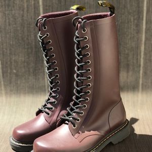 Doc Martens Women’s Size 7 Boots